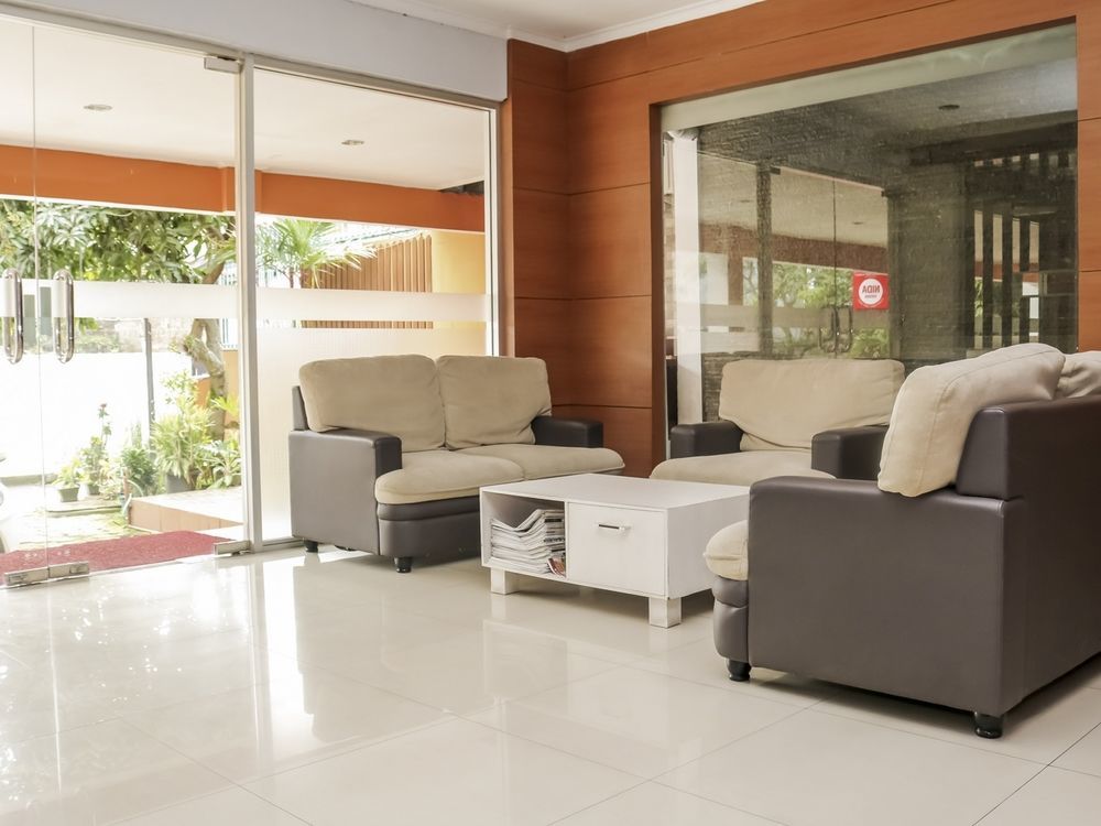 Nida Sukajadi Railway Babakan Jeruk Hotel 2*